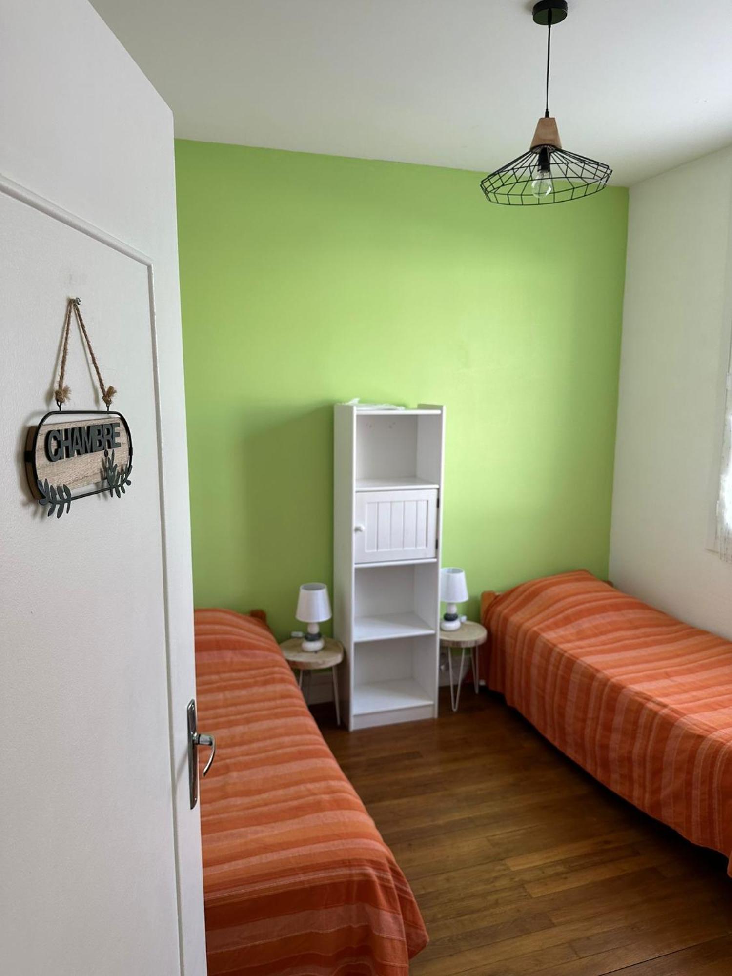 Maison De Ville Plein Centre, 3 Etoiles, A 200M De La Plage, Parking Prive, Wifi Royan Extérieur photo