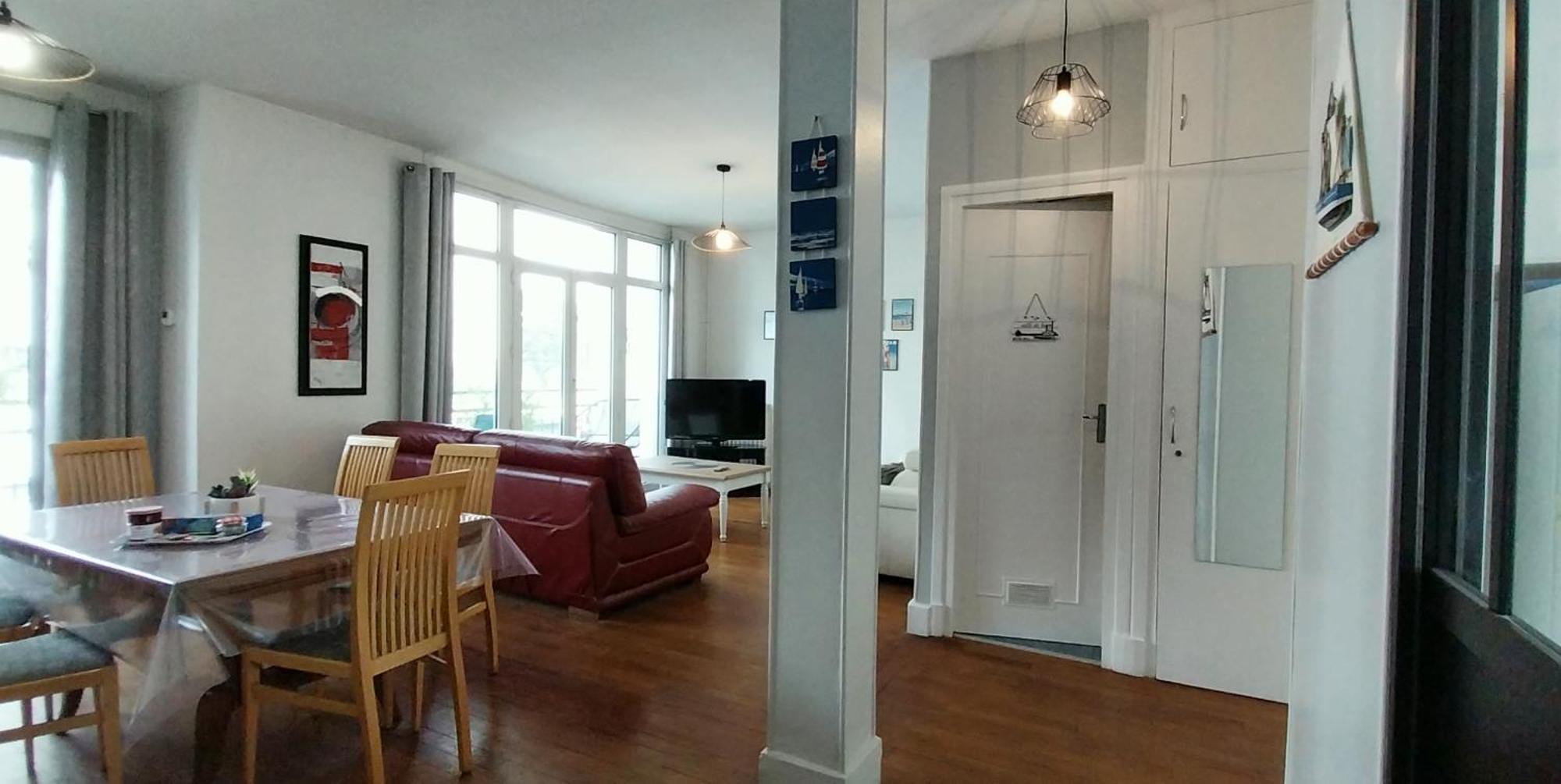 Maison De Ville Plein Centre, 3 Etoiles, A 200M De La Plage, Parking Prive, Wifi Royan Extérieur photo